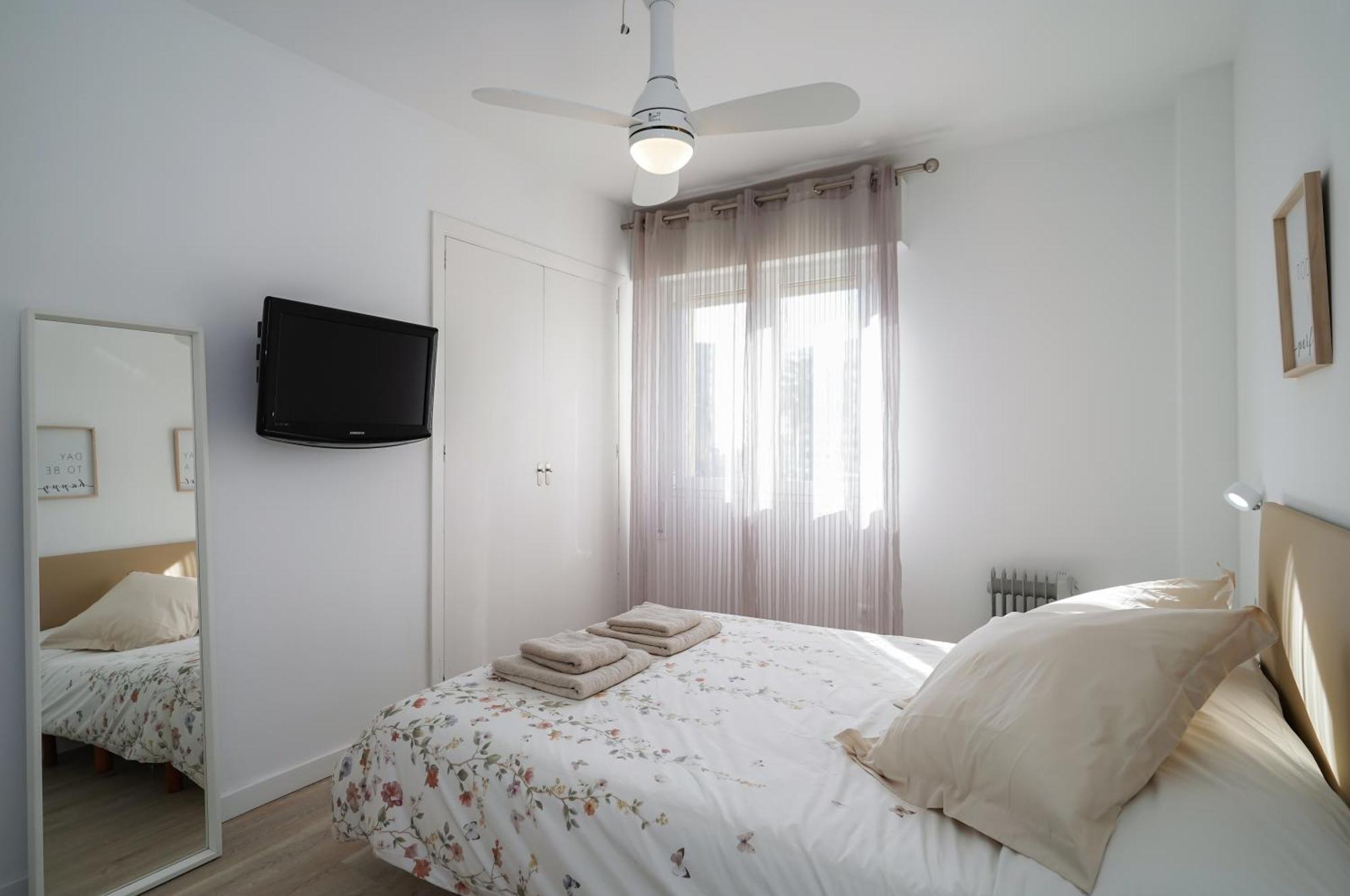 Nomad Malaga - Chic Apartament Center Torremolinos Exterior foto