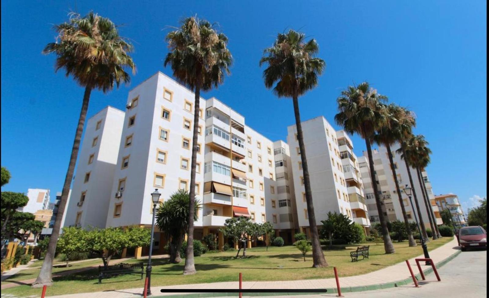 Nomad Malaga - Chic Apartament Center Torremolinos Exterior foto